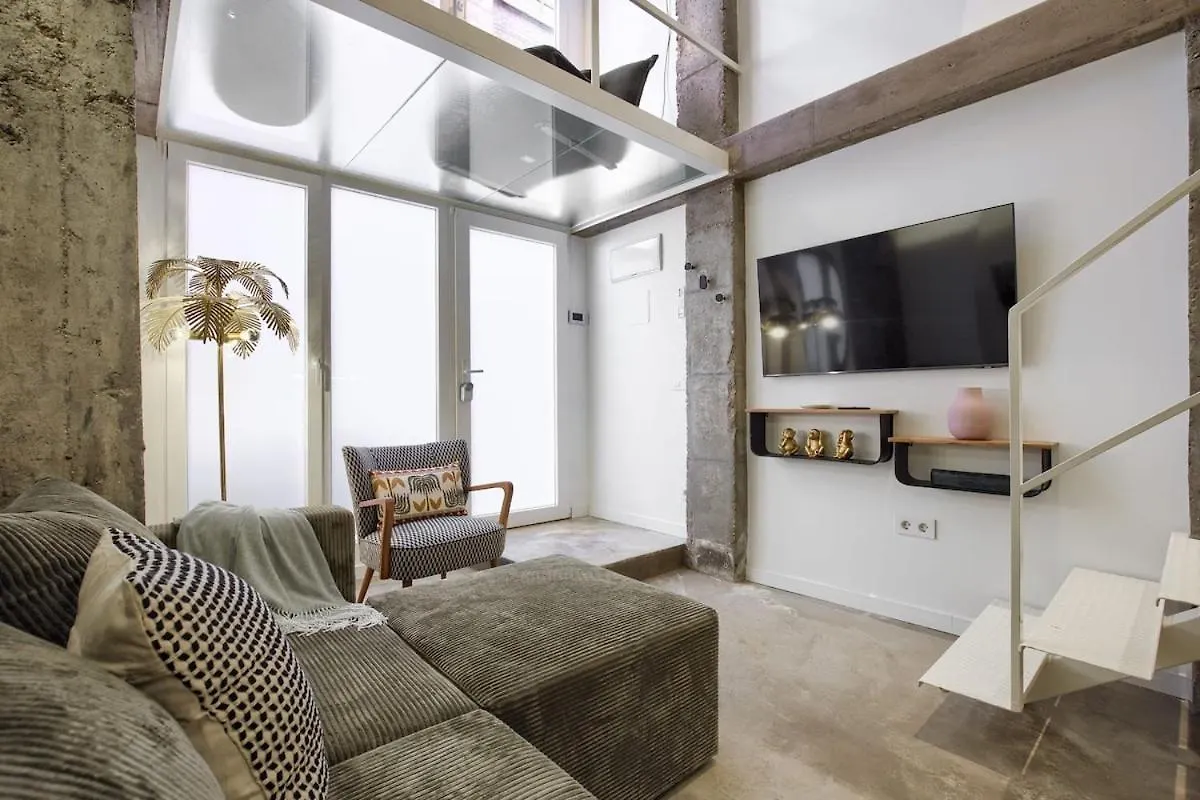 Beautiful Central Duplex Apartment Madrid