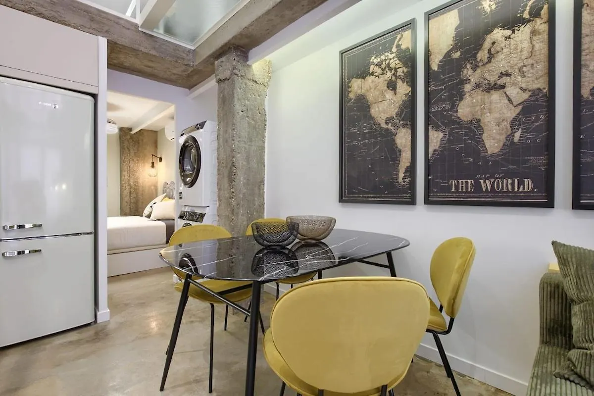 Beautiful Central Duplex Apartment Madrid